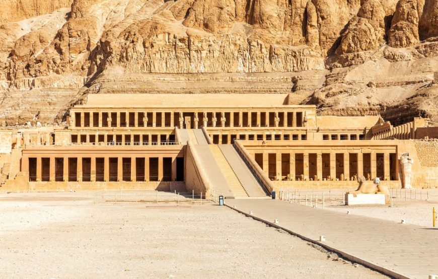 Luxor Valley of the Kings (Minibus Tour)