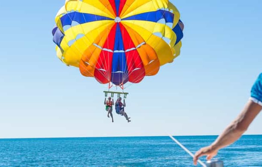 Parasailing (Parachute Ride)